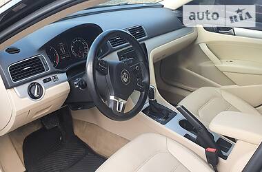 Седан Volkswagen Passat 2012 в 