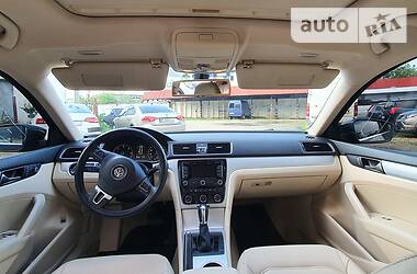 Седан Volkswagen Passat 2012 в 