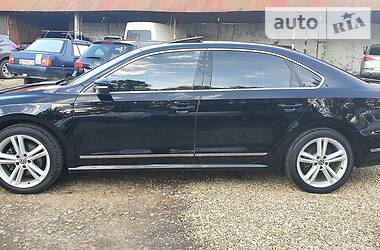 Седан Volkswagen Passat 2012 в 