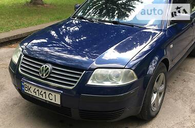 Універсал Volkswagen Passat 2001 в 