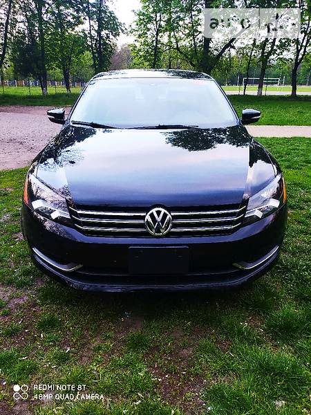 Седан Volkswagen Passat 2013 в Яготині