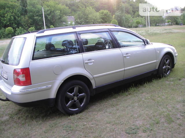 Універсал Volkswagen Passat 2001 в Черкасах