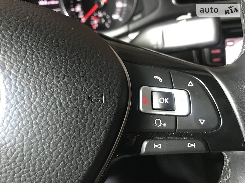 Седан Volkswagen Passat 2016 в Запоріжжі
