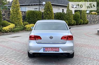 Седан Volkswagen Passat 2014 в Луцке