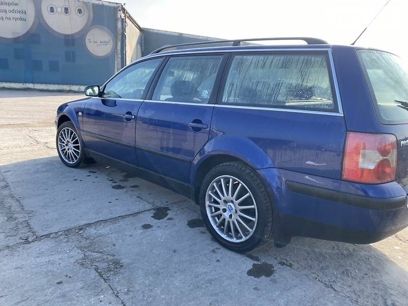 Універсал Volkswagen Passat 2001 в Луцьку