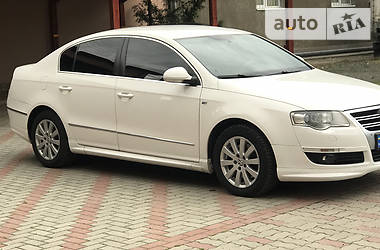 Седан Volkswagen Passat 2010 в Мукачевому