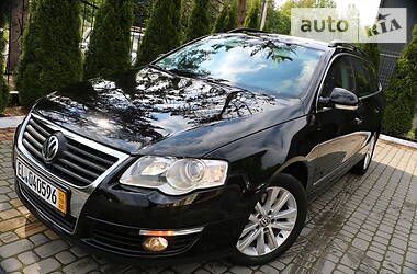 Універсал Volkswagen Passat 2008 в Трускавці