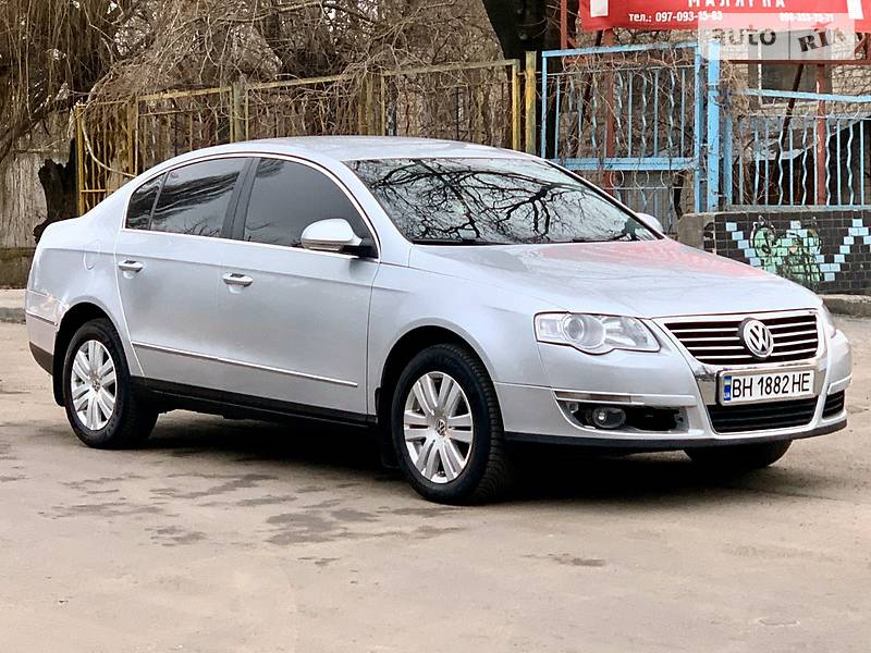 Седан Volkswagen Passat 2008 в Одессе