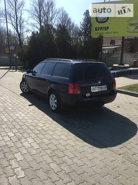 Універсал Volkswagen Passat 2000 в Надвірній