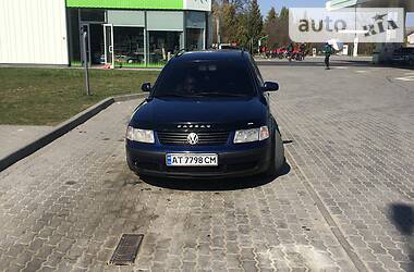 Універсал Volkswagen Passat 2000 в 