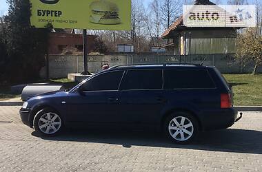 Універсал Volkswagen Passat 2000 в 
