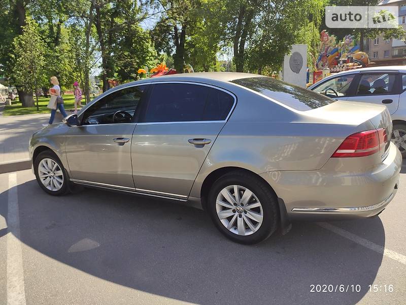 Седан Volkswagen Passat 2012 в Дніпрі фото 4 Седан Volkswagen Passat 2012 в Дніпрі