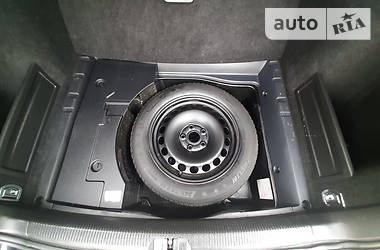 Універсал Volkswagen Passat 2012 в 
