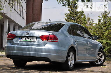 Седан Volkswagen Passat 2012 в 
