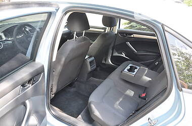 Седан Volkswagen Passat 2012 в 