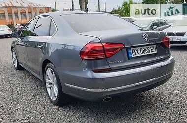 Седан Volkswagen Passat 2017 в Хмельницком