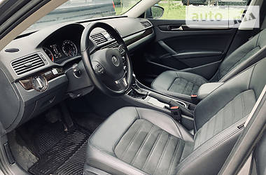Седан Volkswagen Passat 2015 в 