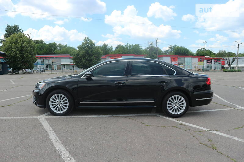 Седан Volkswagen Passat 2016 в Харькове
