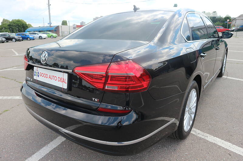 Седан Volkswagen Passat 2016 в Харькове