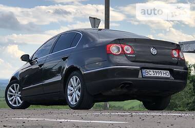 Седан Volkswagen Passat 2007 в 