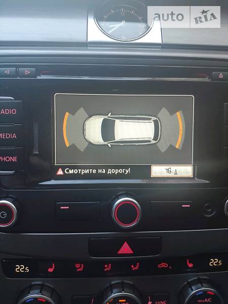 Універсал Volkswagen Passat 2012 в Тернополі