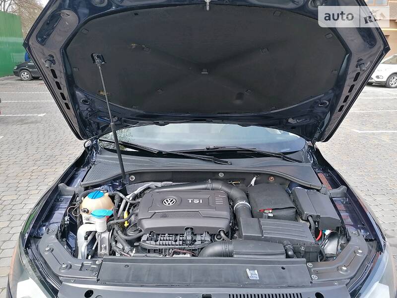 Седан Volkswagen Passat 2014 в Вінниці