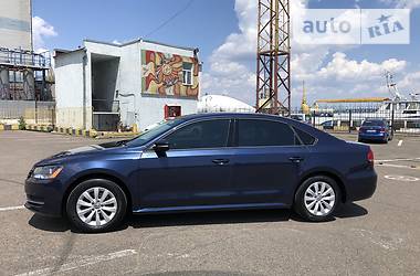 Седан Volkswagen Passat 2014 в 
