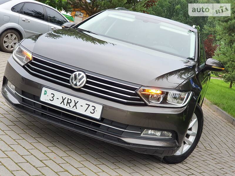 Універсал Volkswagen Passat 2015 в Дрогобичі