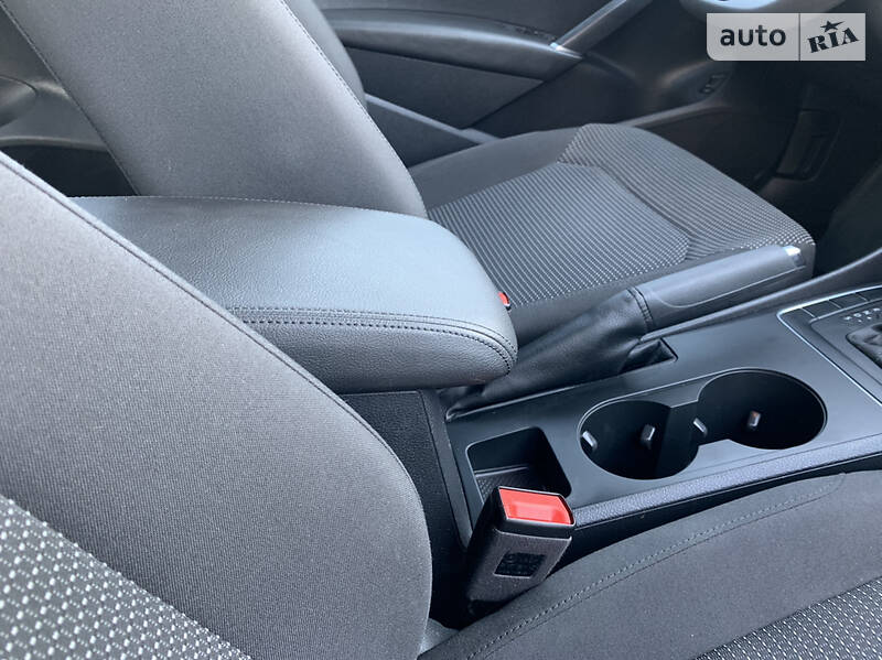 Седан Volkswagen Passat 2017 в Києві