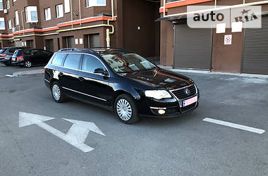 Універсал Volkswagen Passat 2009 в 