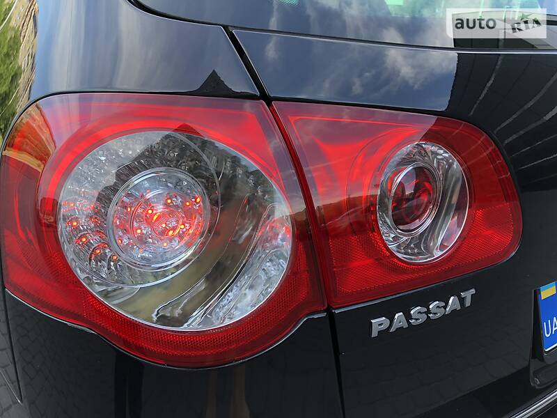 Універсал Volkswagen Passat 2010 в Львові фото 44 Універсал Volkswagen Passat 2010 в Львові