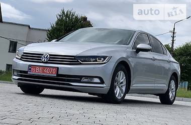 Седан Volkswagen Passat 2016 в Трускавце