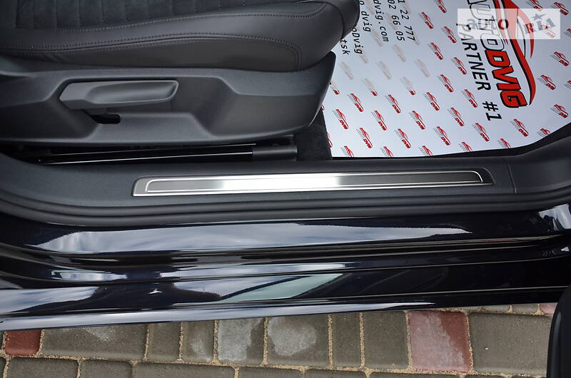 Універсал Volkswagen Passat 2015 в Луцьку
