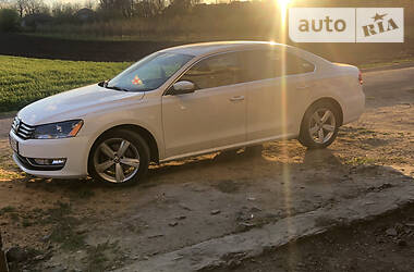 Седан Volkswagen Passat 2012 в 