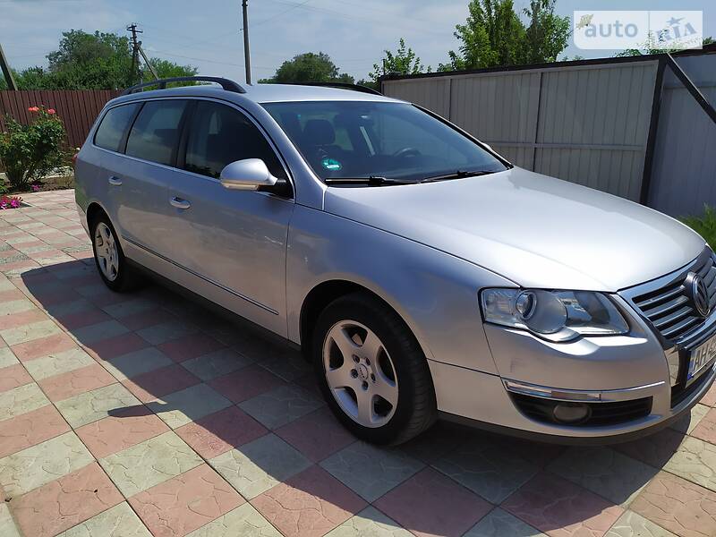Універсал Volkswagen Passat 2007 в Карлівці