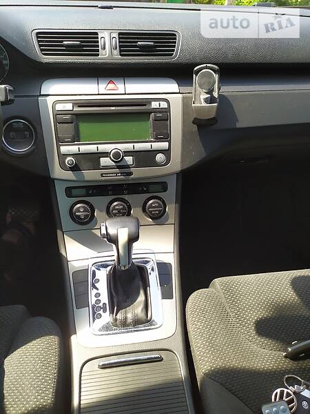 Універсал Volkswagen Passat 2007 в Карлівці