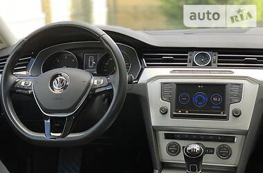 Универсал Volkswagen Passat 2015 в Тернополе