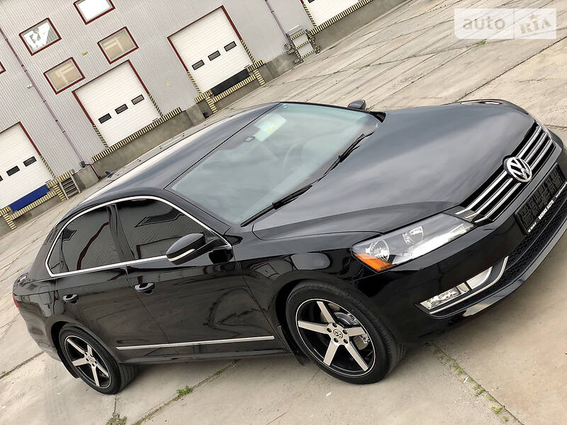 Седан Volkswagen Passat 2014 в Львові