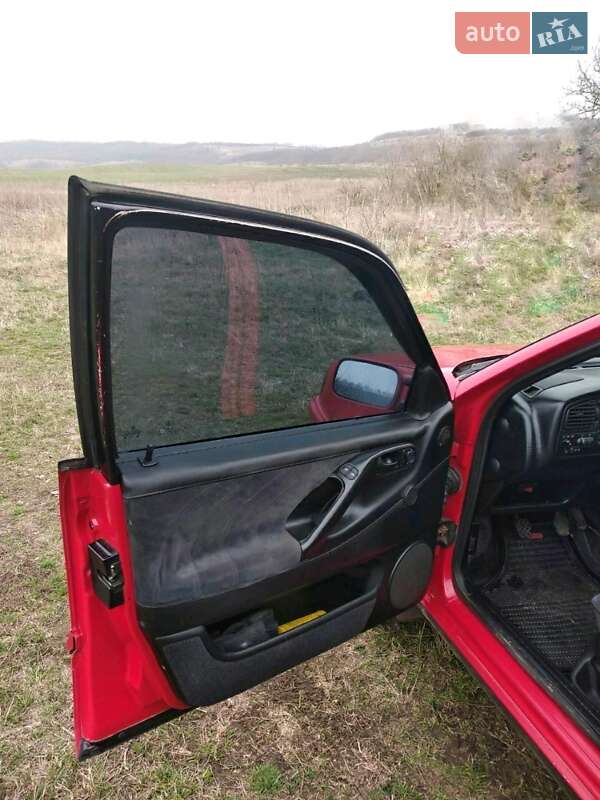 Седан Volkswagen Passat 1994 в Одесі