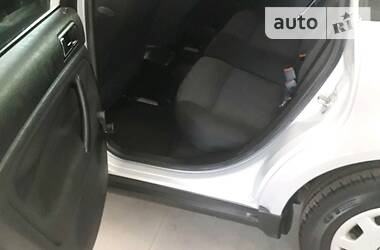 Універсал Volkswagen Passat 2000 в 