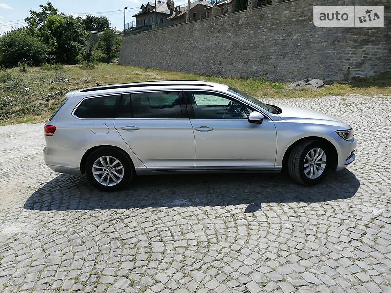 Універсал Volkswagen Passat 2015 в Кам'янець-Подільському