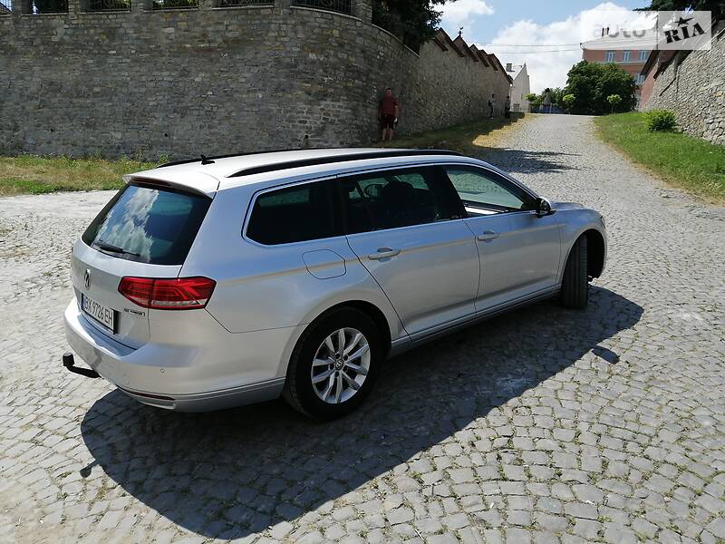 Універсал Volkswagen Passat 2015 в Кам'янець-Подільському
