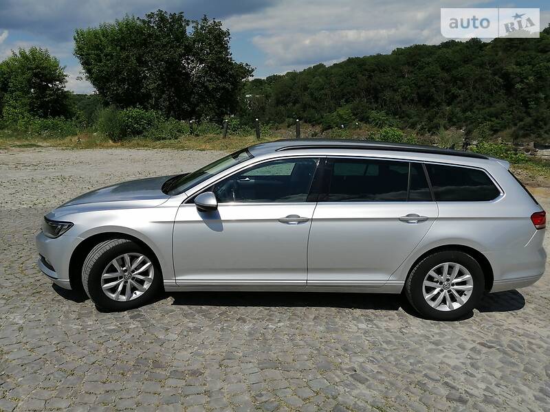 Універсал Volkswagen Passat 2015 в Кам'янець-Подільському