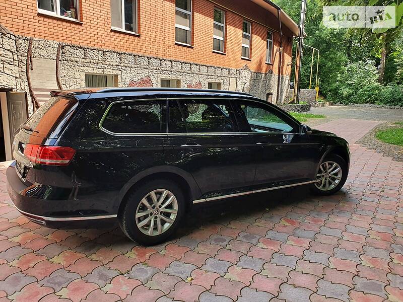 Універсал Volkswagen Passat 2015 в Вінниці