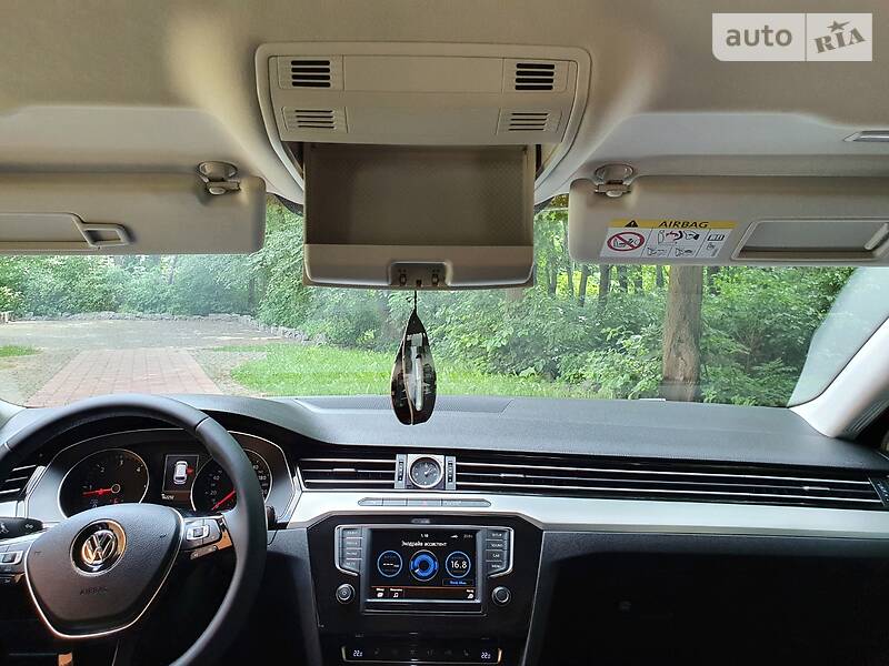 Універсал Volkswagen Passat 2015 в Вінниці
