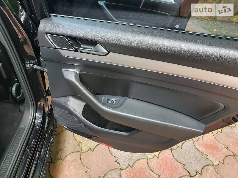 Універсал Volkswagen Passat 2015 в Вінниці