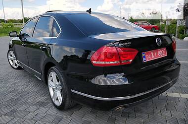 Седан Volkswagen Passat 2012 в 