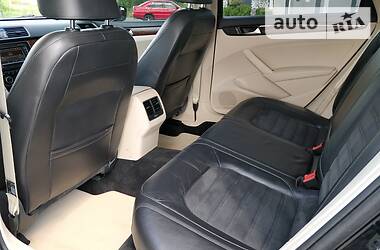 Седан Volkswagen Passat 2012 в 