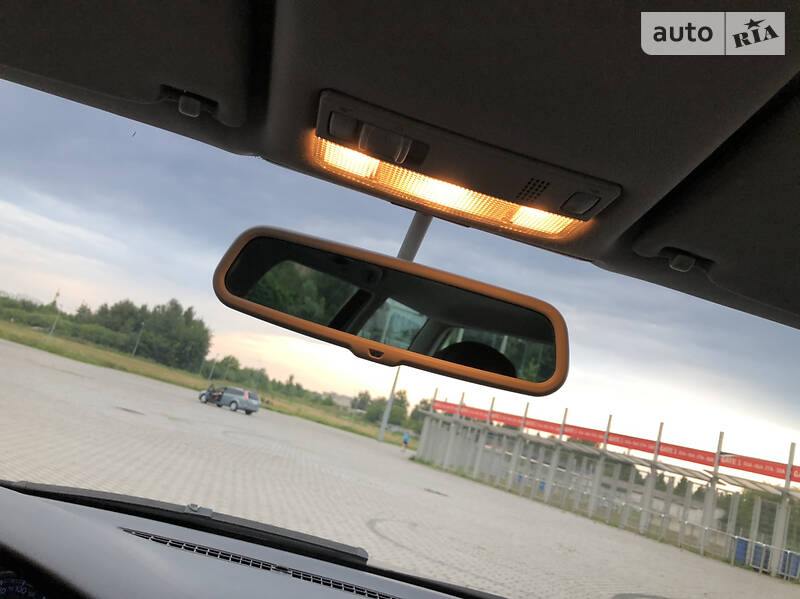 Универсал Volkswagen Passat 2002 в Львове