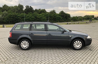 Універсал Volkswagen Passat 2002 в 
